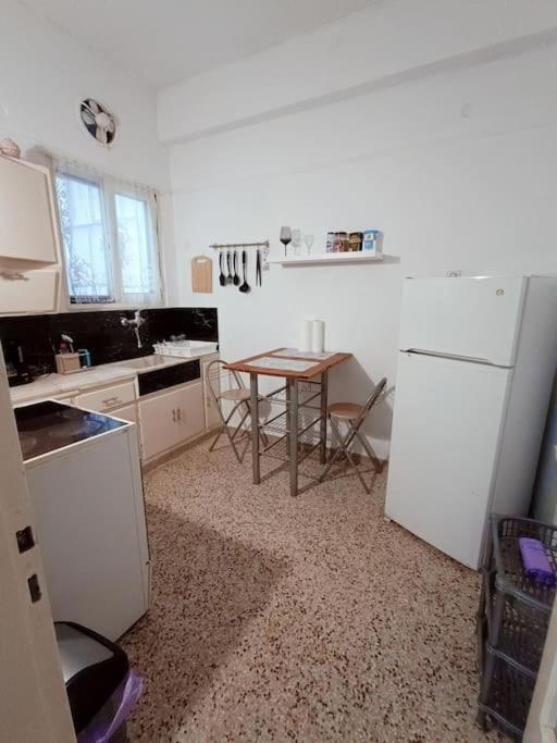 Appartement Marina Zea Piraeus Bagian luar foto