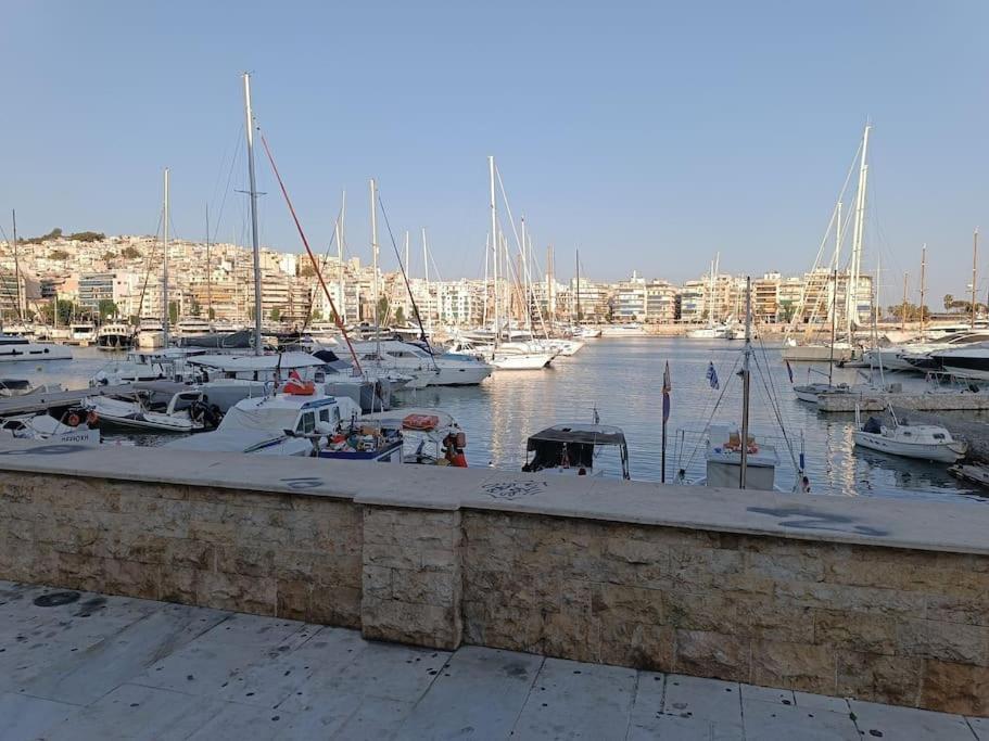 Appartement Marina Zea Piraeus Bagian luar foto