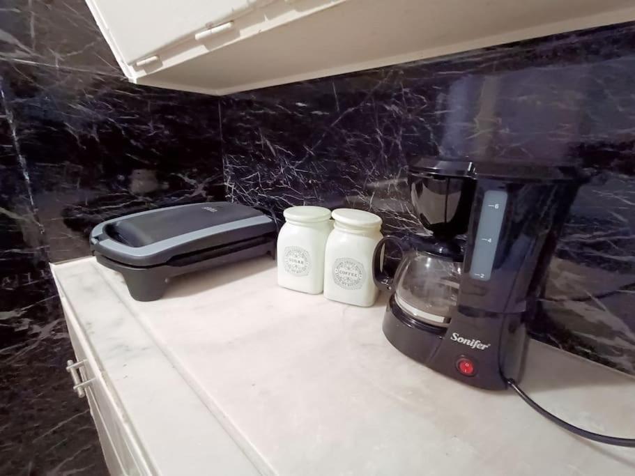 Appartement Marina Zea Piraeus Bagian luar foto